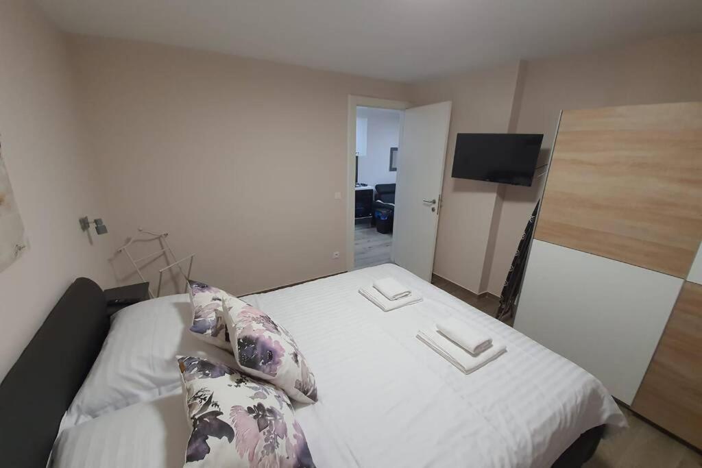 Apartment Punta Skala Villa Valentina Petrcane Eksteriør billede